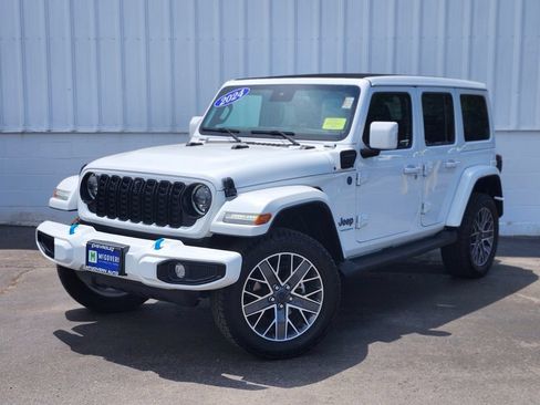 Used 2024 Jeep Wrangler High Altitude AWD/4WD image 1