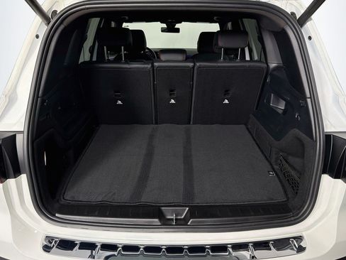 Certified 2023 Mercedes-Benz GLB 250 image 23