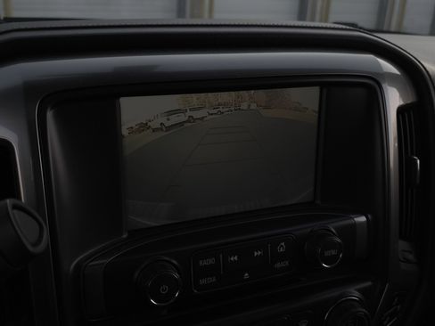 Used 2018 Chevrolet Silverado 1500 LTZ Z71 w/ LTZ Plus Package image 17