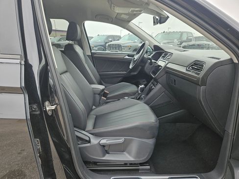 Used 2024 Volkswagen Tiguan Wolfsburg Edition image 27