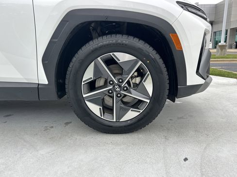 Used 2025 Hyundai Tucson SEL FWD image 28