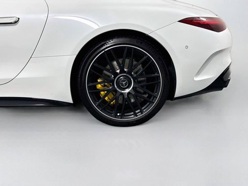Used 2022 Mercedes-Benz SL 55 AMG 4MATIC image 31