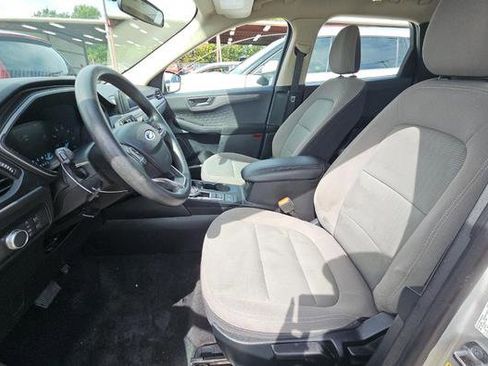 Used 2020 Ford Escape S image 10