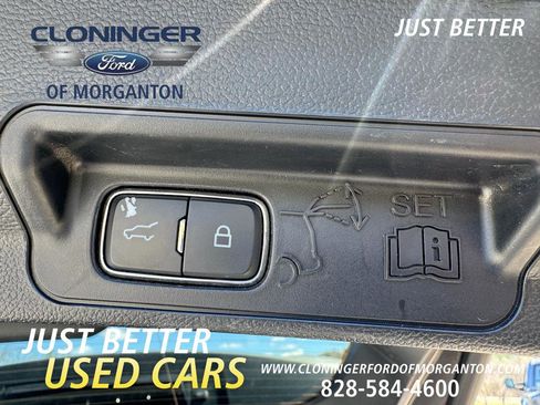 Used 2024 Ford Explorer XLT w/ Equipment Group 202A image 8