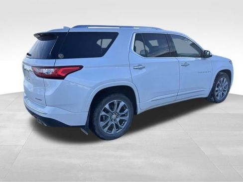 Certified 2019 Chevrolet Traverse Premier w/ LPO, Floor Liner Package image 5