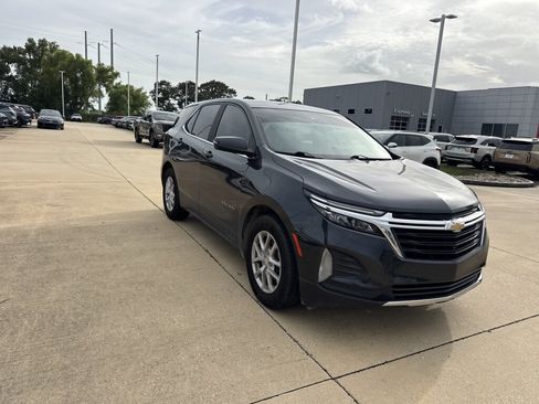 Used 2023 Chevrolet Equinox LT FWD image 10