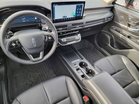 Certified 2024 Lincoln Corsair Premiere w/ Equipment Group 101A image 38