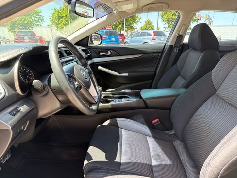 Used 2016 Nissan Maxima 3.5 S FWD image 13