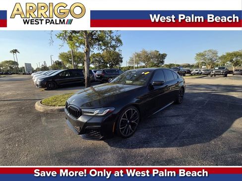 Used 2021 BMW M550i xDrive image 1