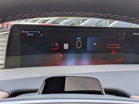 New 2026 Lincoln Navigator Black Label AWD/4WD image 32