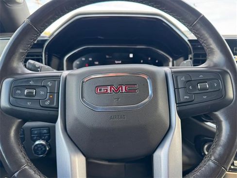 Used 2022 GMC Sierra 1500 SLT w/ SLT Premium Plus Package image 18