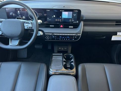 New 2026 Hyundai Ioniq 5 SEL RWD image 13