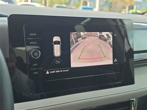 Used 2025 Volkswagen Taos S image 19