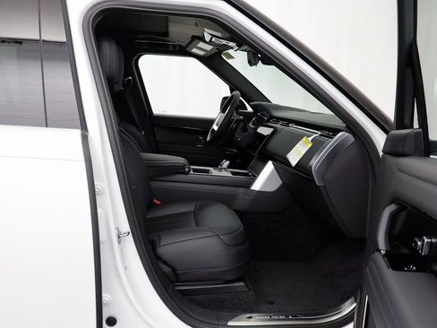 New 2025 Land Rover Range Rover SV AWD/4WD image 25
