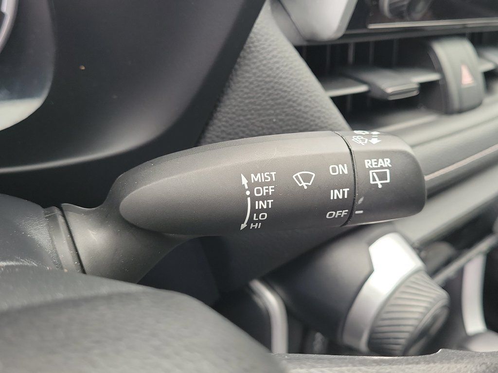 Certified 2024 Toyota RAV4 LE AWD/4WD image 12