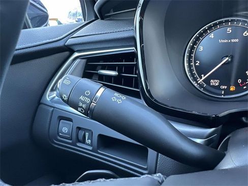 Used 2024 Cadillac XT5 Luxury image 40