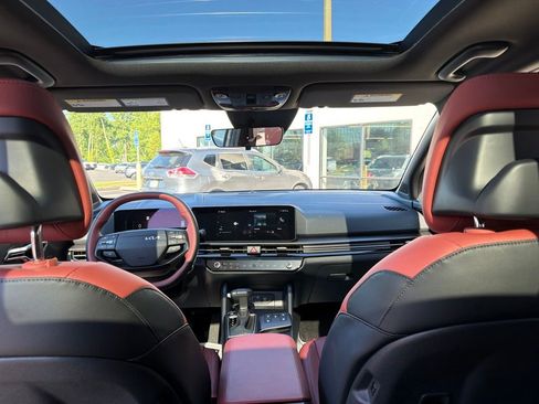 New 2026 Kia Sportage SX AWD/4WD image 22