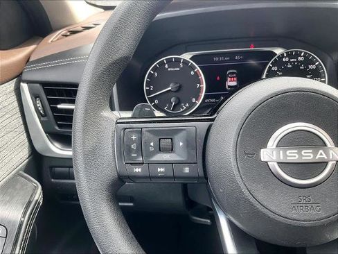 Certified 2023 Nissan Rogue SV AWD/4WD image 22