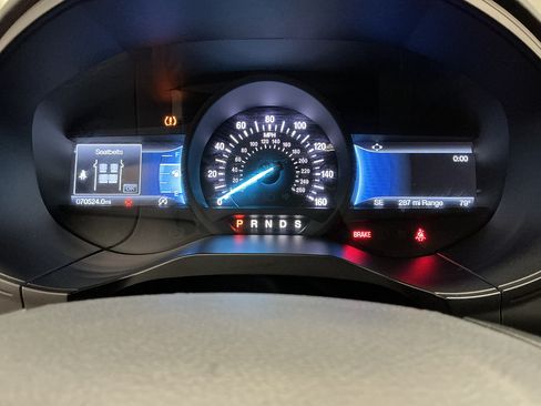 Used 2024 Ford Edge SEL w/ Convenience Package AWD/4WD image 18