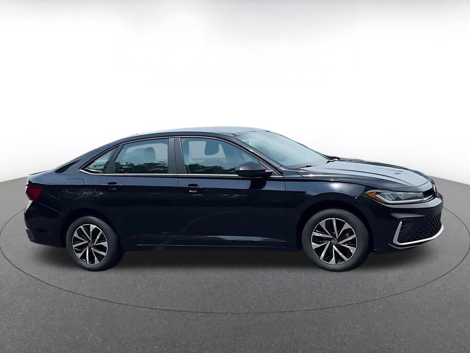 Used 2025 Volkswagen Jetta S FWD image 14