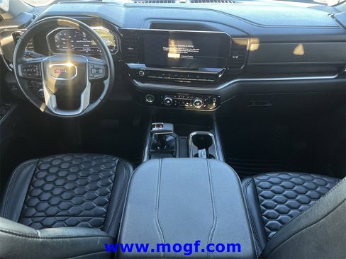 Used 2023 GMC Sierra 1500 Elevation w/ X31 Off-Road Package image 5