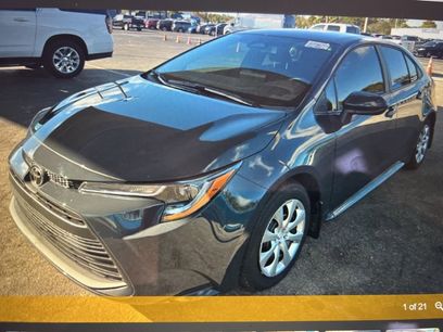 Used 2025 Toyota Corolla LE