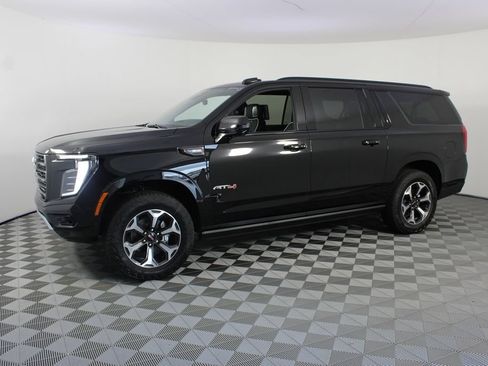 New 2026 GMC Yukon XL AT4 Ultimate AWD/4WD image 2