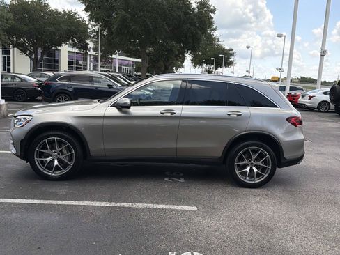 Used 2022 Mercedes-Benz GLC 300 image 7