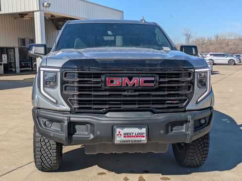 Used 2024 GMC Sierra 1500 AT4X AWD/4WD image 8