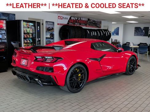 New 2026 Chevrolet Corvette Z06 w/ Z07 Performance Package RWD image 3