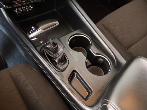 Used 2024 Dodge Durango SXT image 8