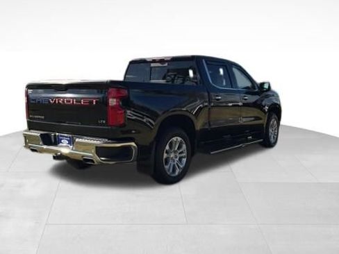 Used 2024 Chevrolet Silverado 1500 LTZ AWD/4WD image 7