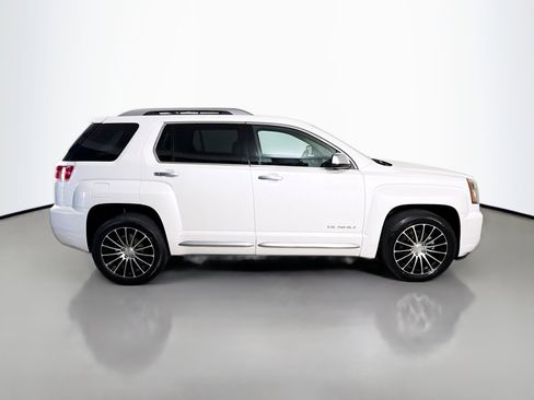 Used 2016 GMC Terrain Denali image 11
