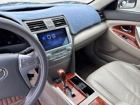 Used 2008 Toyota Camry XLE FWD image 19