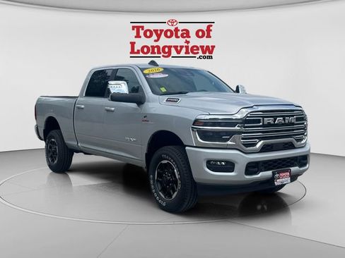 Used 2026 RAM 2500 Laramie AWD/4WD image 7