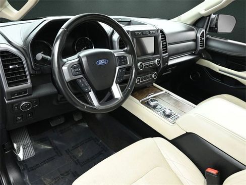 Used 2020 Ford Expedition Platinum image 10