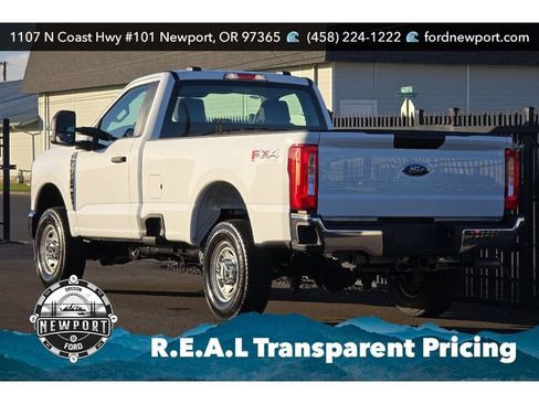 New 2026 Ford F250 XL w/ FX4 Off-Road Package AWD/4WD image 8