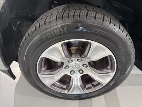 Used 2021 RAM 1500 Big Horn AWD/4WD image 5
