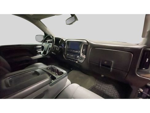 Used 2018 Chevrolet Silverado 1500 LT w/ All Star Edition image 18