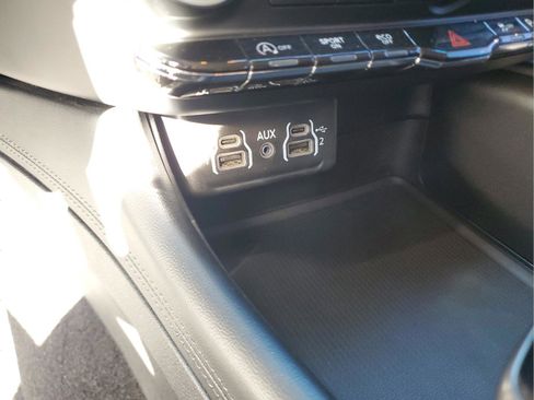 Certified 2022 Dodge Durango SXT image 20