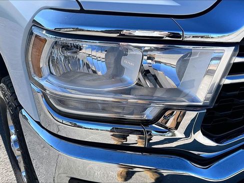 Used 2023 RAM 2500 Big Horn w/ Level 1 Equipment Group image 32