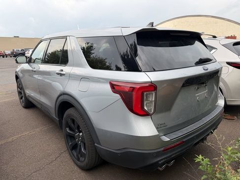 Used 2022 Ford Explorer ST w/ Equipment Group 401A AWD/4WD image 11