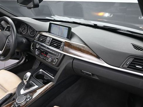 Used 2015 BMW 428i xDrive Convertible AWD/4WD image 24