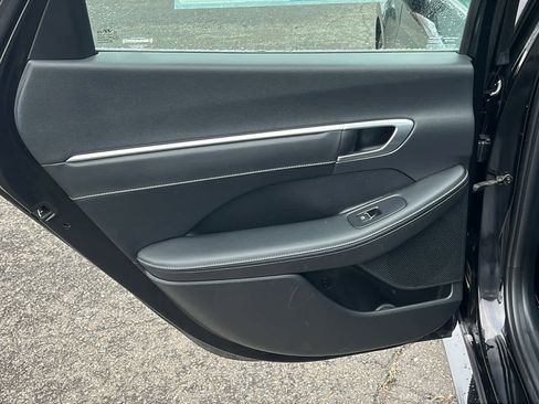 Used 2020 Hyundai Sonata Limited FWD image 19
