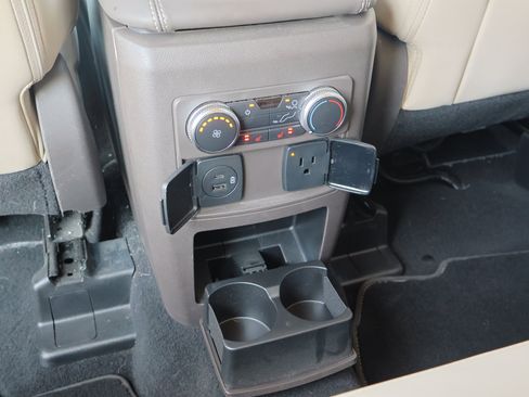 Used 2022 Ford Explorer Platinum w/ Equipment Group 601A image 36