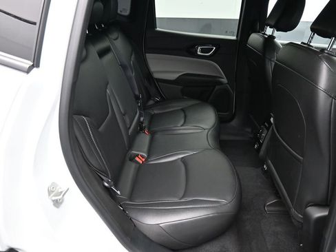 Used 2025 Jeep Compass Limited AWD/4WD image 22