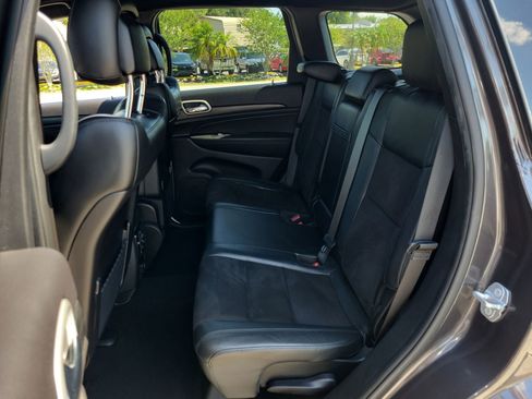 Used 2021 Jeep Grand Cherokee Laredo X RWD image 18