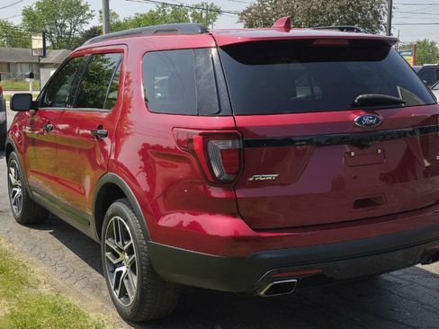 Used 2016 Ford Explorer Sport image 4