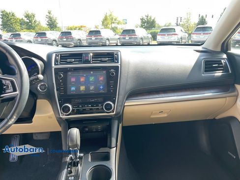 Used 2018 Subaru Outback 2.5i Limited AWD/4WD image 15