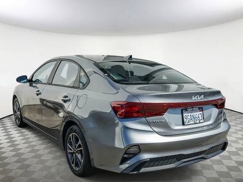 Certified 2023 Kia Forte LXS image 7